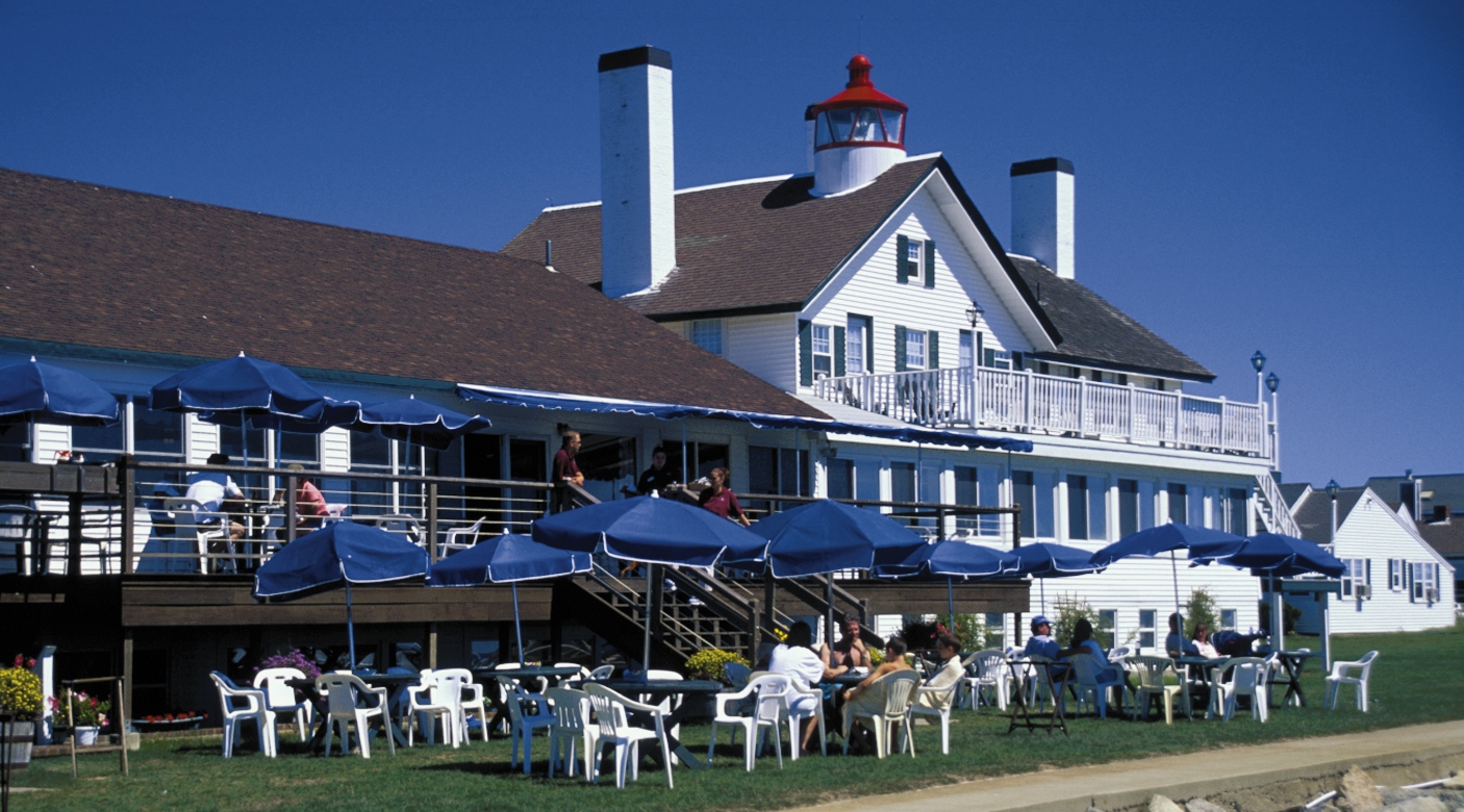 La Courte Liste – Dîner au bord de leau à Cape Cod | Flonchi