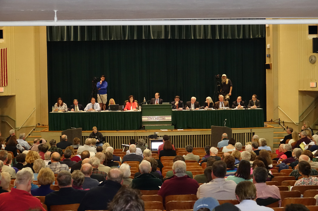 Falmouth Town Meeting Voters Expand Room Occupancy Tax