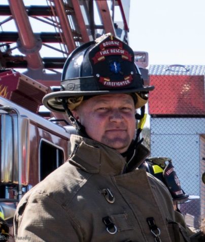 Active duty firefighter passes away in Bourne - CapeCod.com