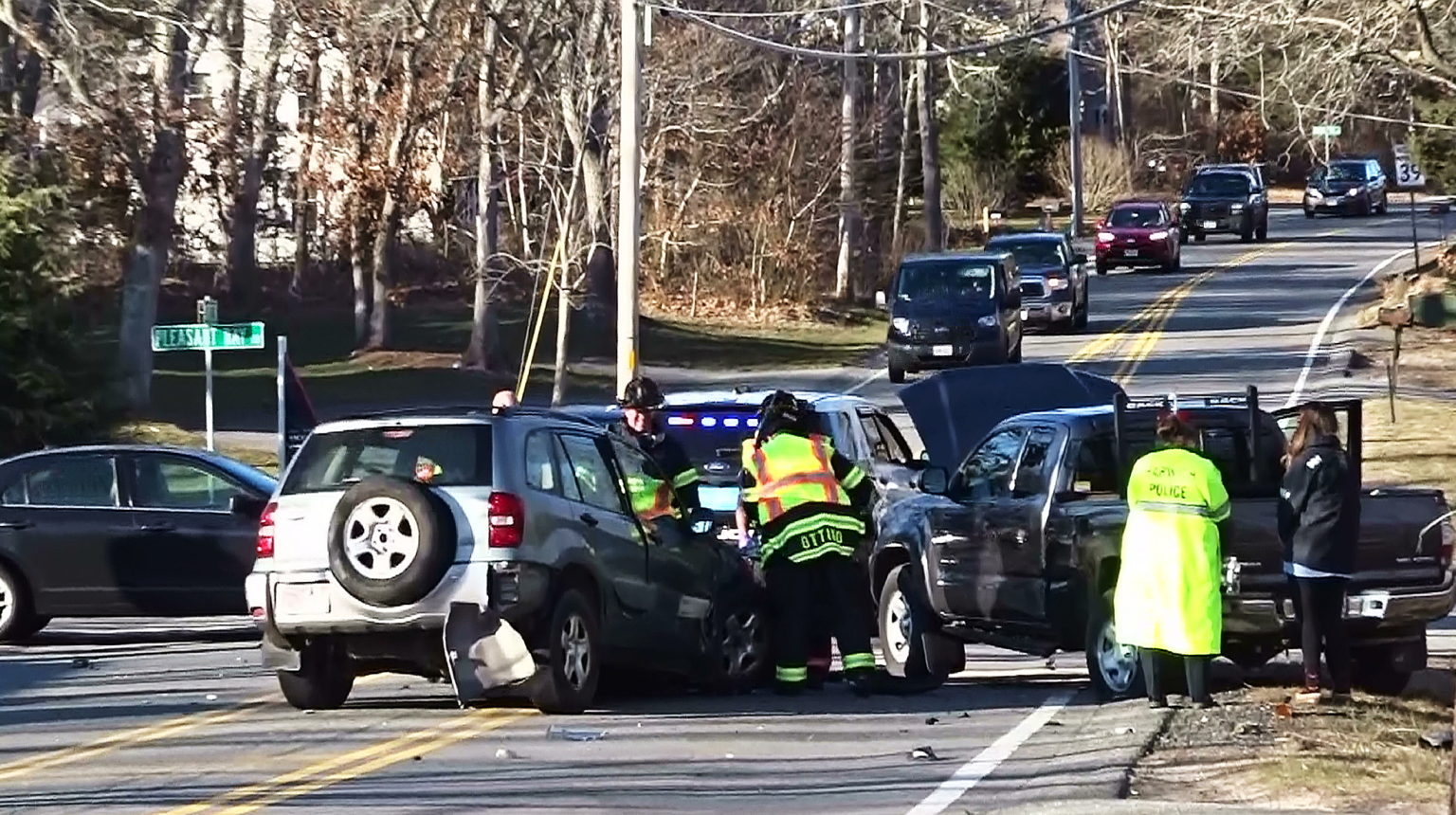 Video Report: Three-vehicle Crash Injures One In Harwich - CapeCod.com