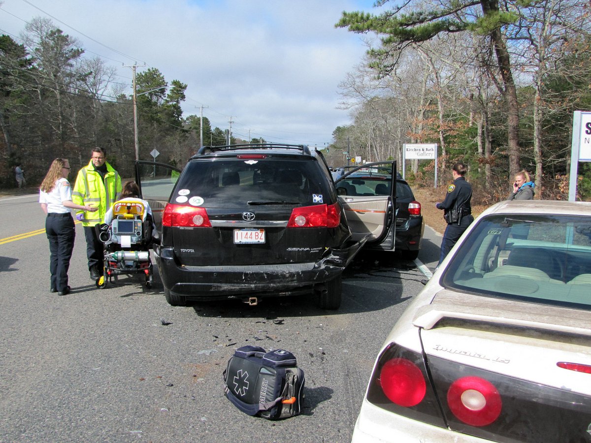 One Injured In Three-vehicle Crash In Yarmouth - CapeCod.com